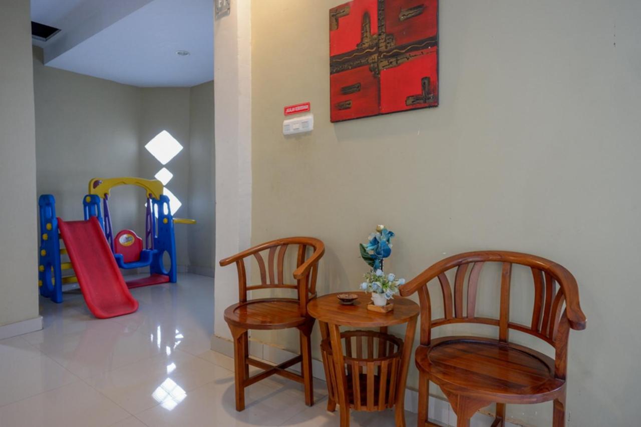 Reddoorz Syariah At Jalan Jenderal Sudirman Palopo Hotell Eksteriør bilde