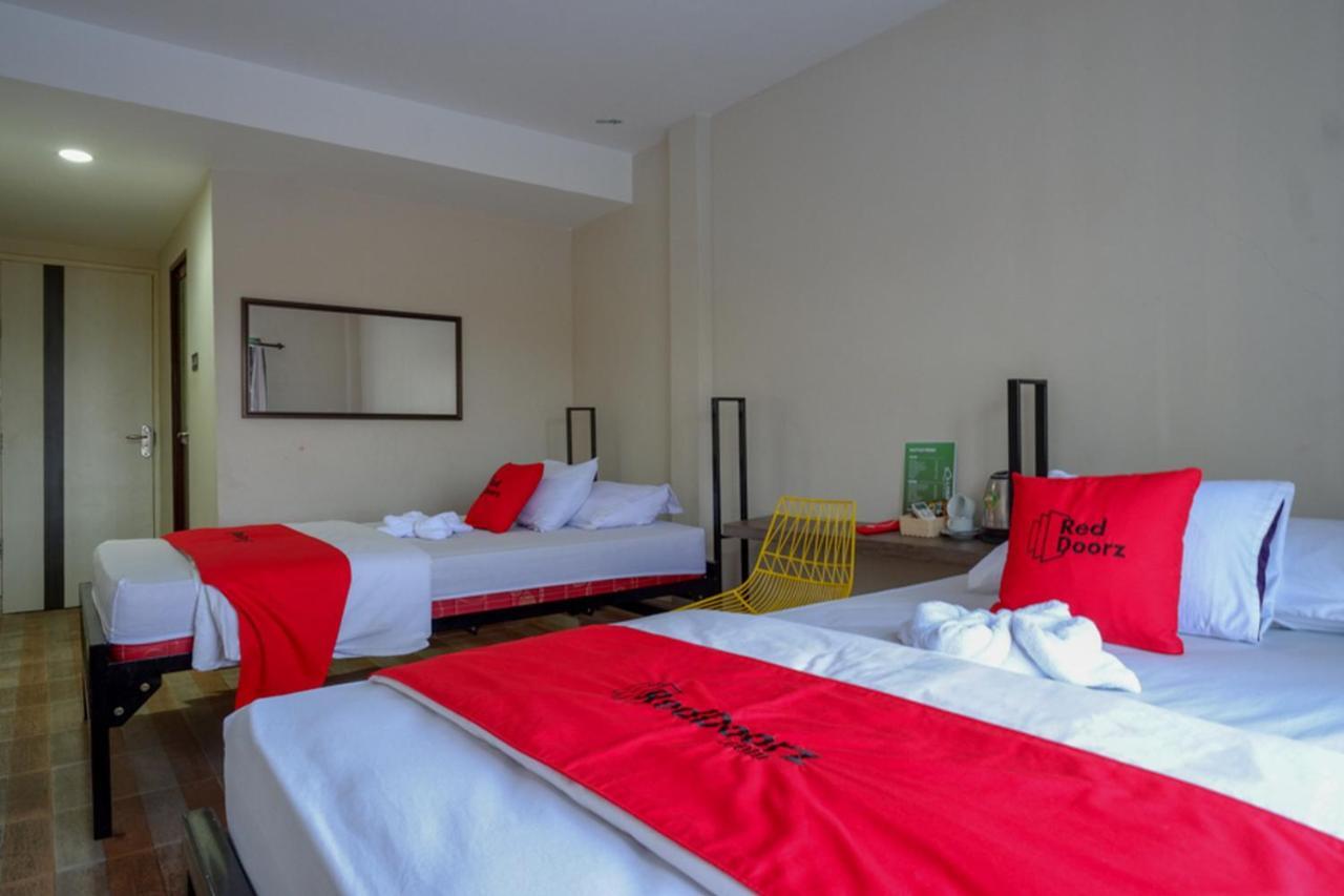 Reddoorz Syariah At Jalan Jenderal Sudirman Palopo Hotell Eksteriør bilde